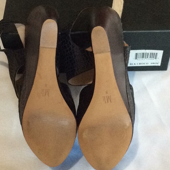 MIA limited Edition  PLATFORM WEDGES NWT - Picture 4 of 8